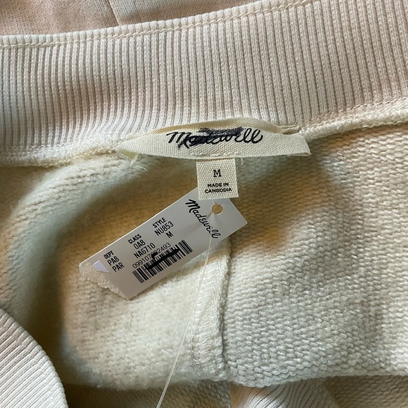 Madewell Darted Cardigan Sweatshirt Parchment Ecru Neutral Size M NWT Capsule - Picture 12 of 13